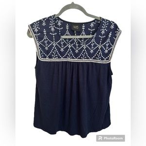 W5 by Anthropologie Women's Navy Blue White Embroidery Sleeveless T shirt Top